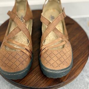 JBU Women's Nicole MaryJanes Athletic Shoes/Sz